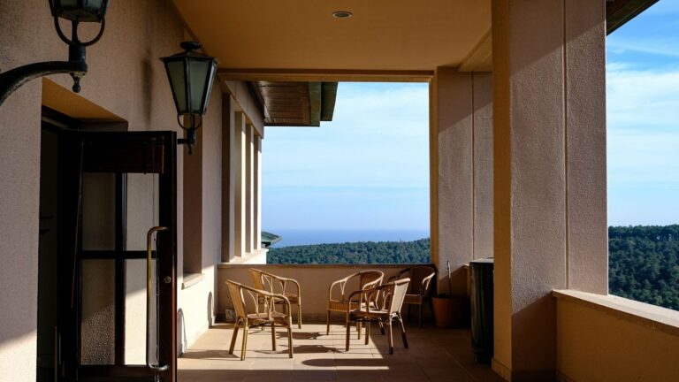 Terrasse d'une chambre d'hôtes avec vue