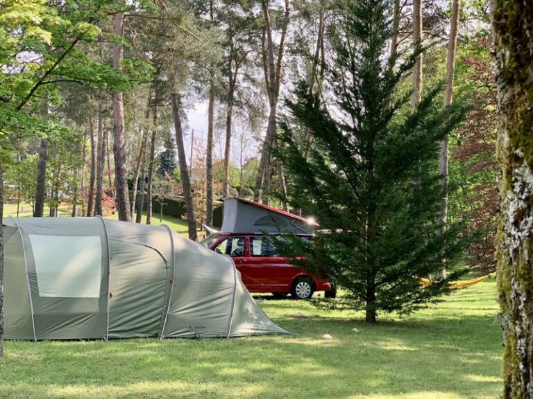 Camping Les Pins