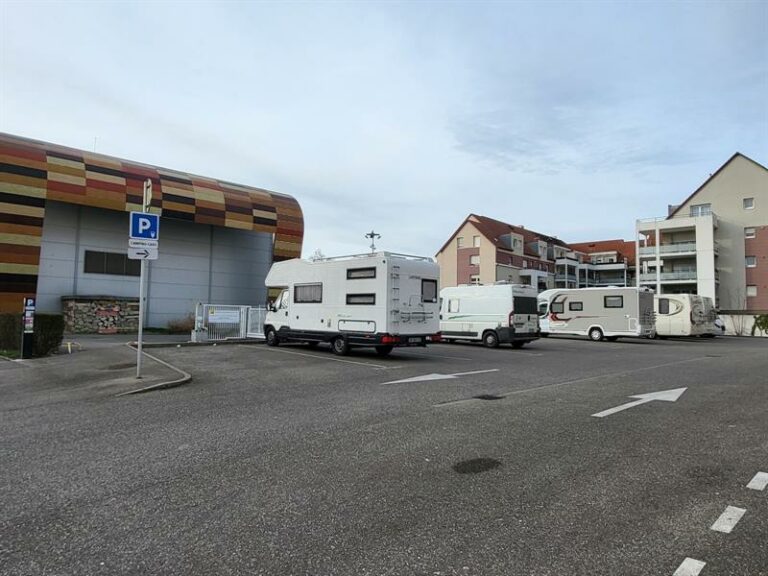 Aire de stationnement – rue Henry Wilhelm