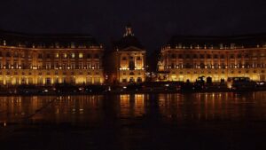 La place de la Bourse et le miroir d'eau