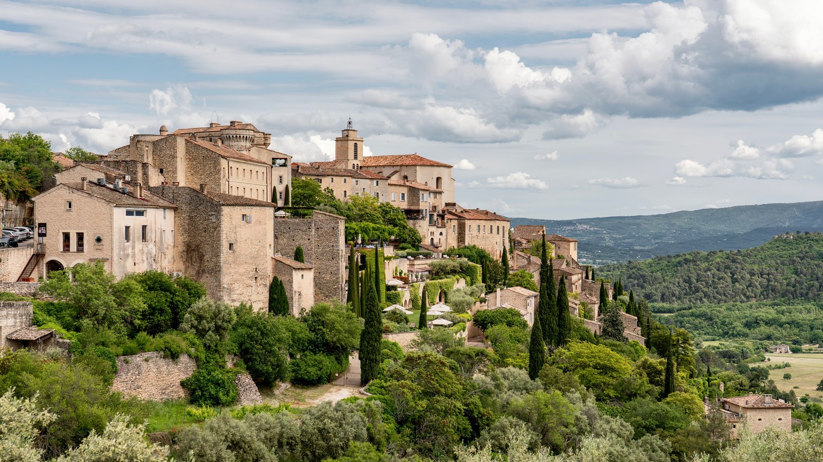Village perché de Gordes en Provence