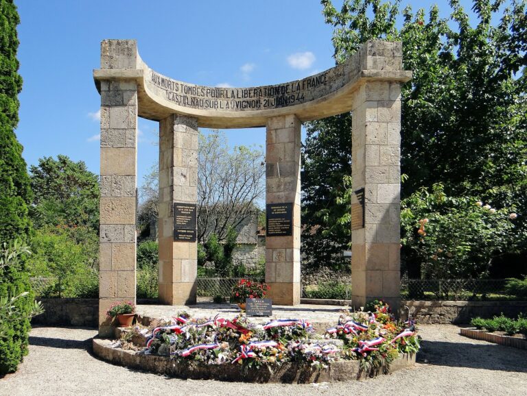 La commune de Castelnau-sur-l'Auvignon