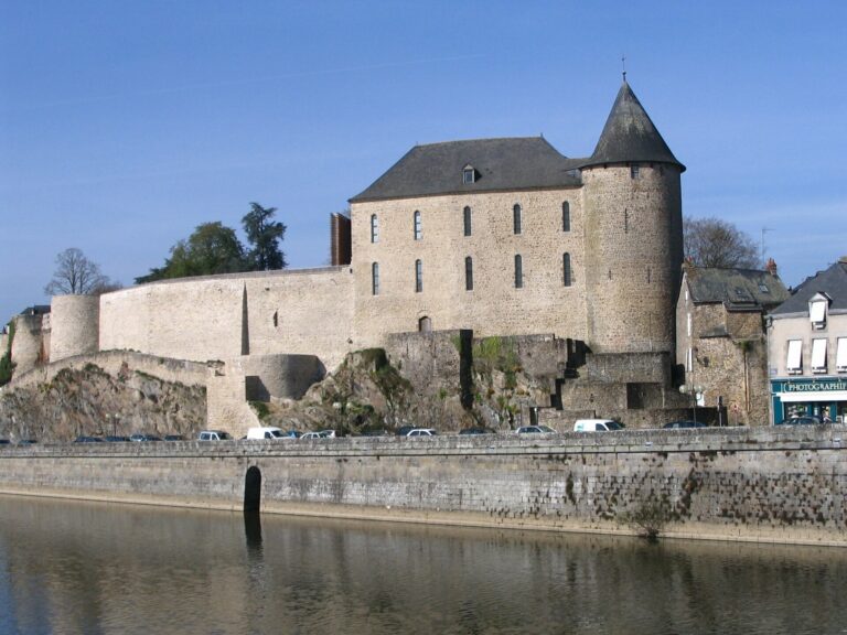 La commune de Mayenne
