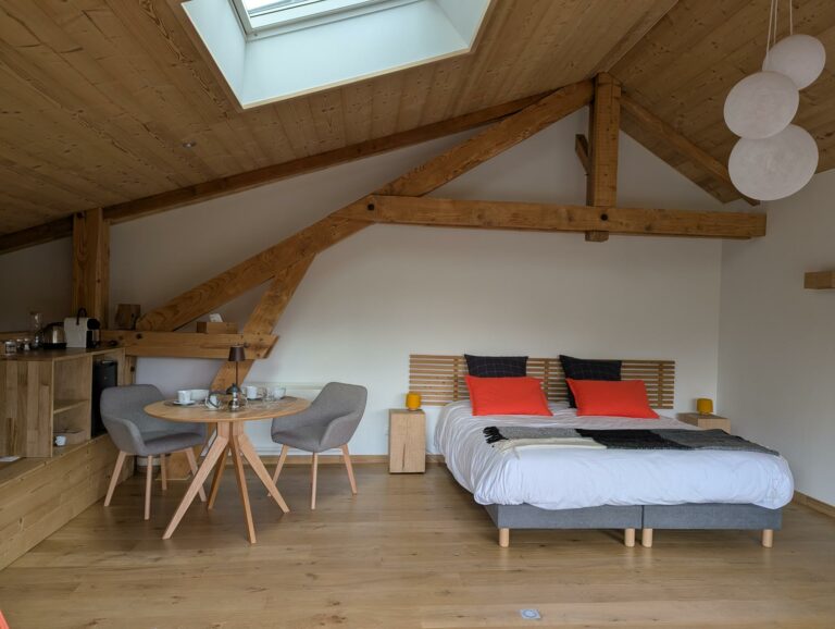 Chambre d'hôte LA GRANGE DE VAUVEIX