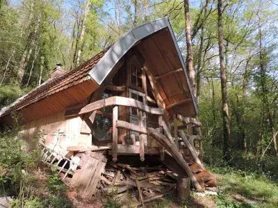 La Cabane dans les bois du Moulin de Cavaillac
