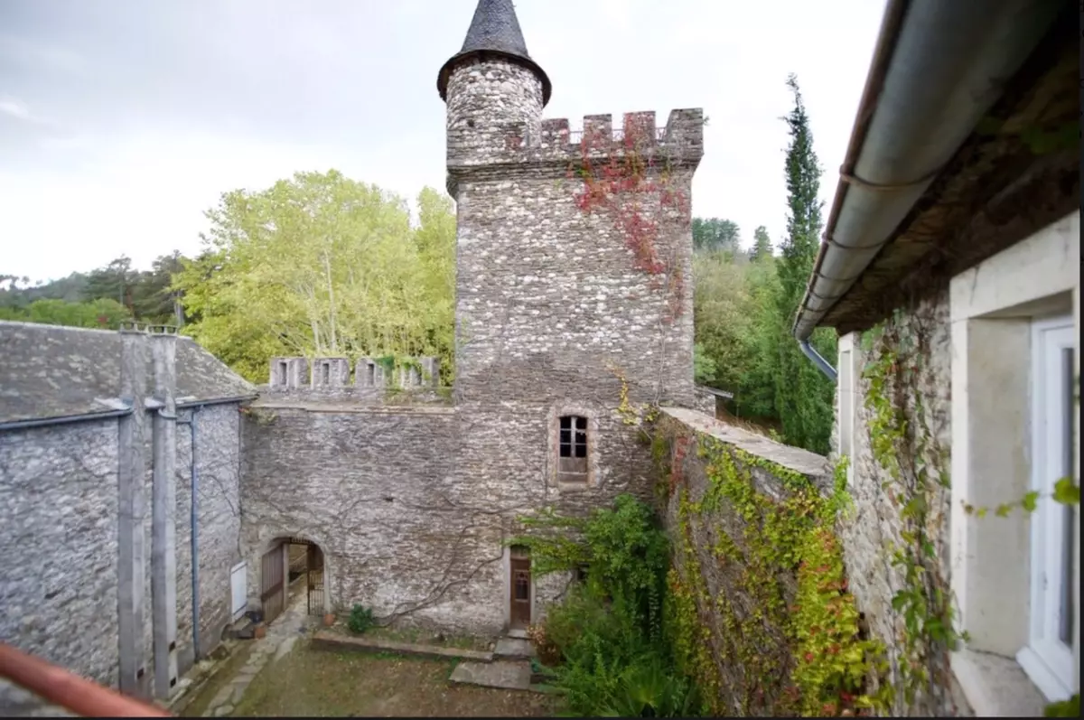Chateau-de-cambiaire